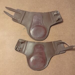 Brown Leather Pet Grooming Gloves